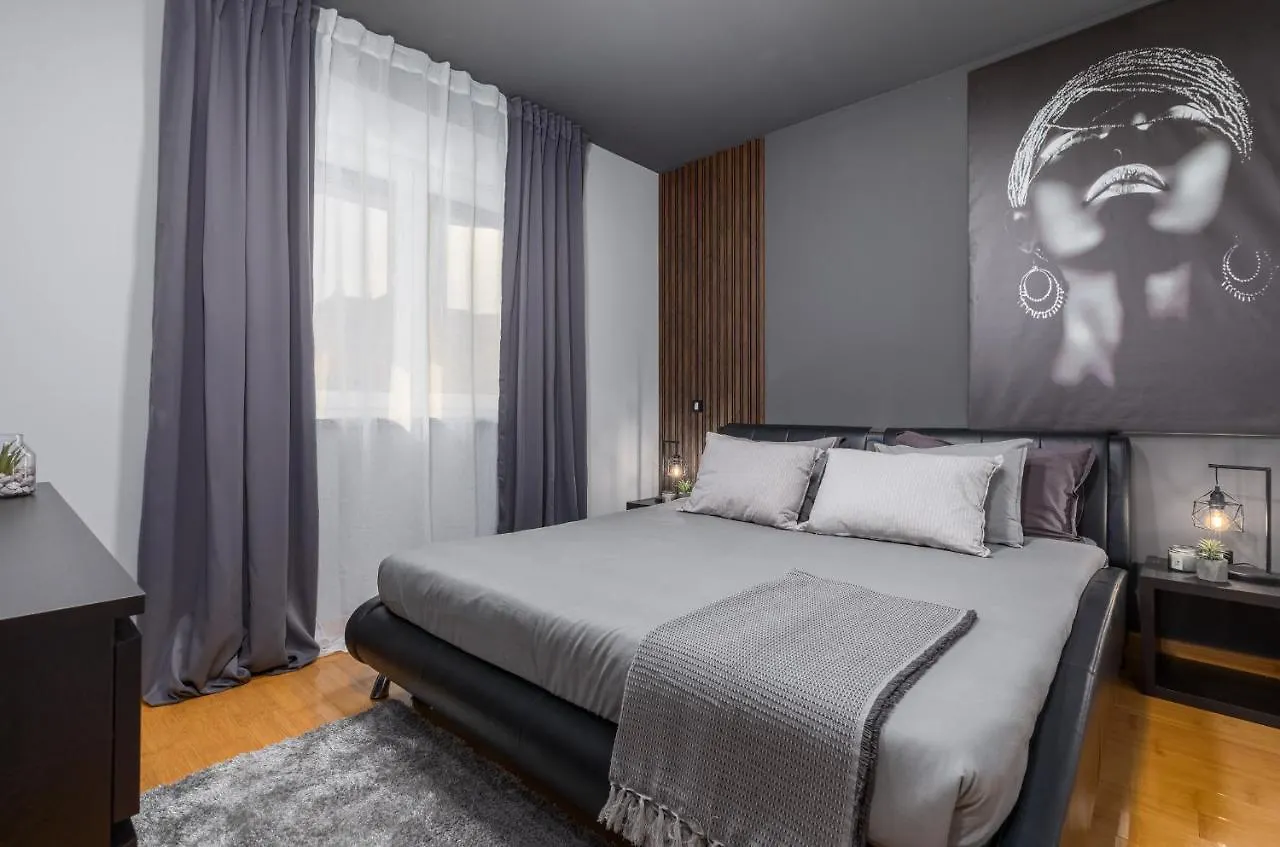 Lux Apartment Teo - New 풀라 0*,  크로아티아